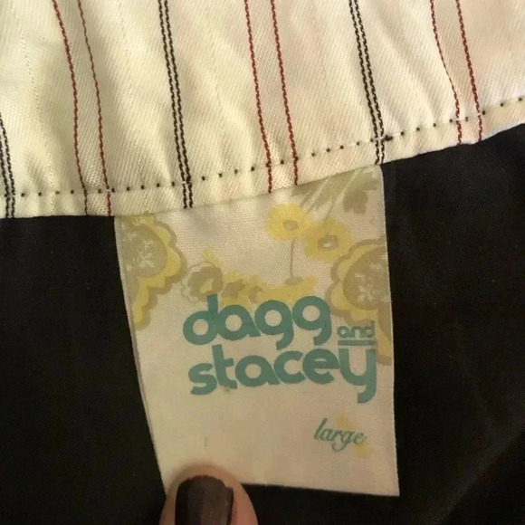 𝅺Dagg and Stacey gray tweed skirt with ruffle bottom skirt size Large - Picture 7 of 13